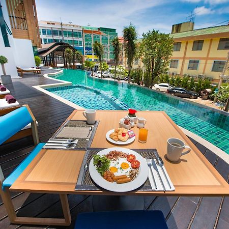 The Lunar Patong Phuket Exterior foto