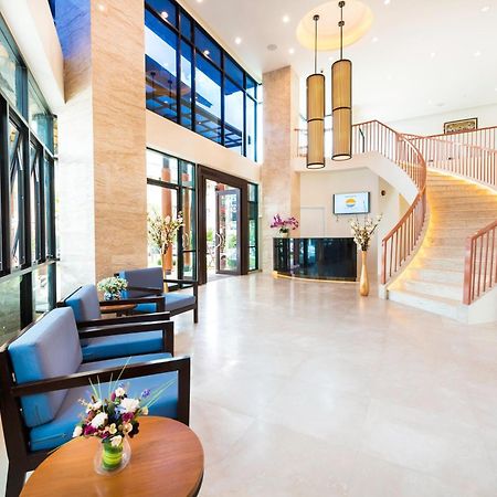 The Lunar Patong Phuket Exterior foto