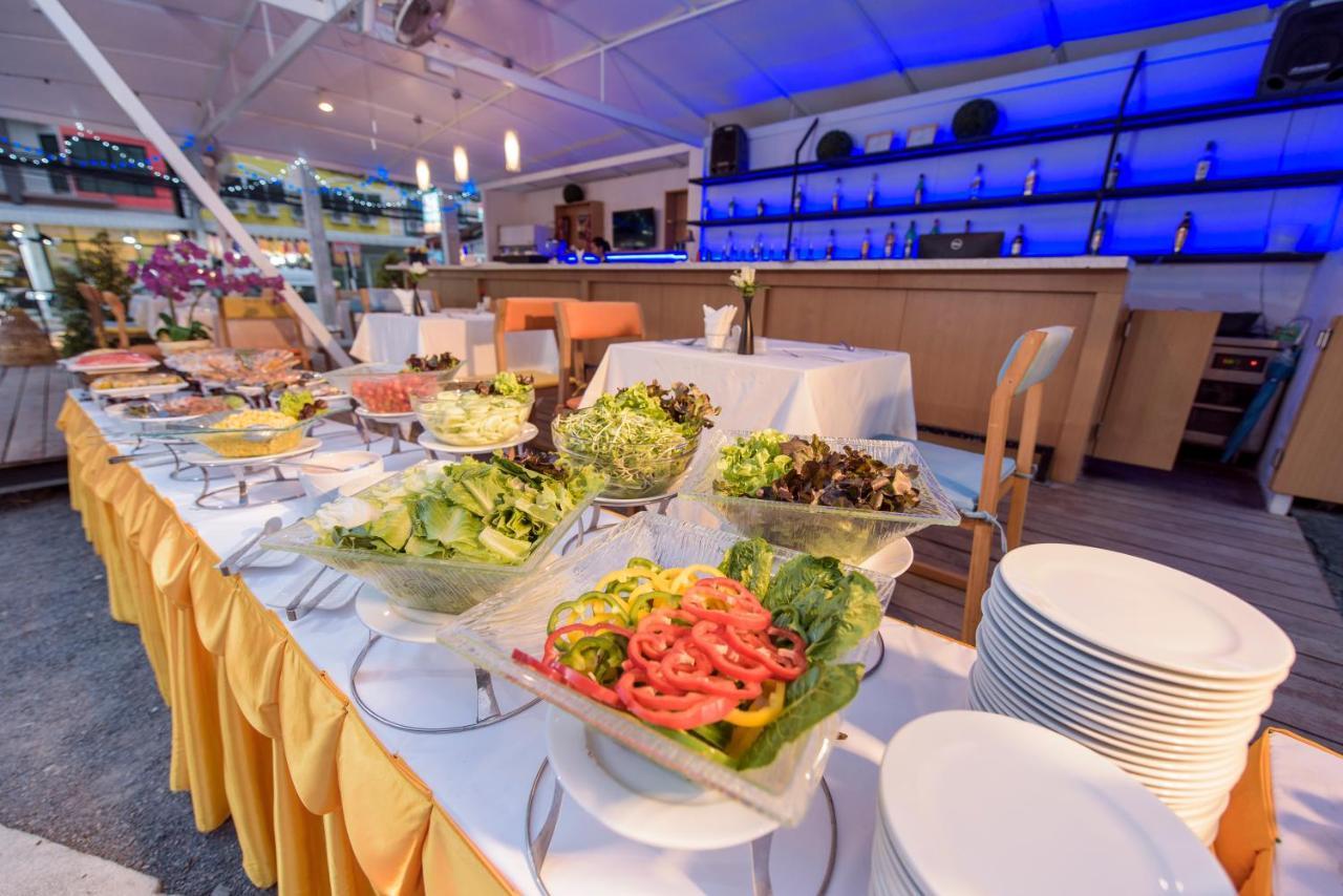 The Lunar Patong Phuket Exterior foto